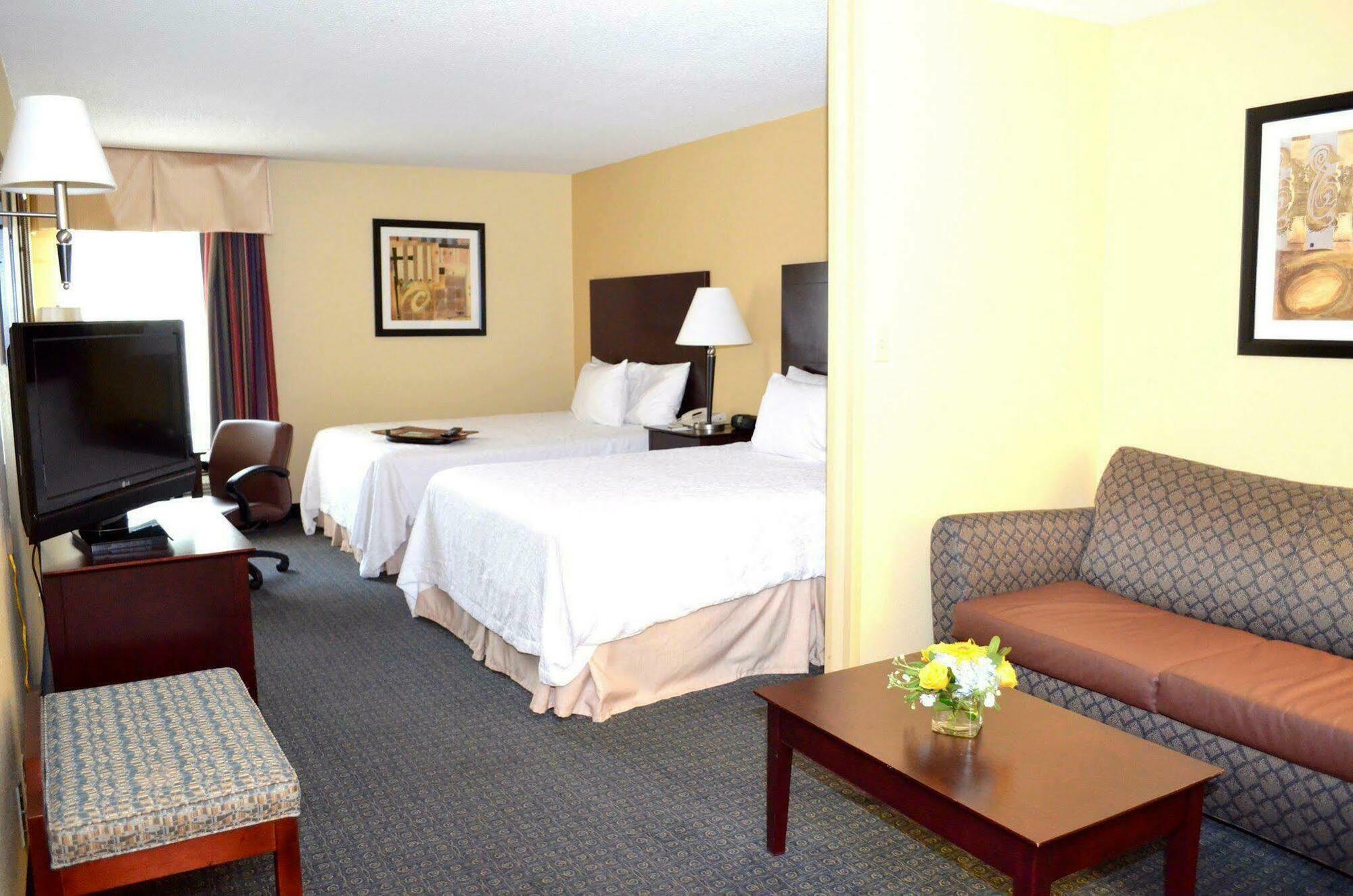 Hampton Hotel 3*